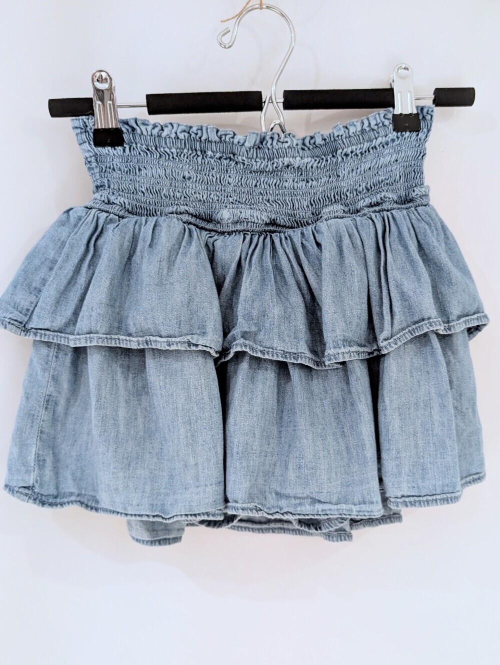 GAP Light Blue Denim Ruffle Tiered Skorts